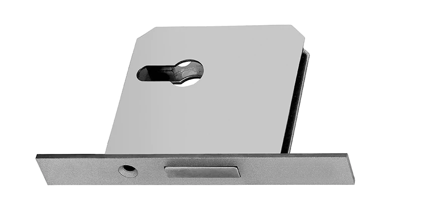 Fix A Deadbolt Door Lock in Farmersville, California